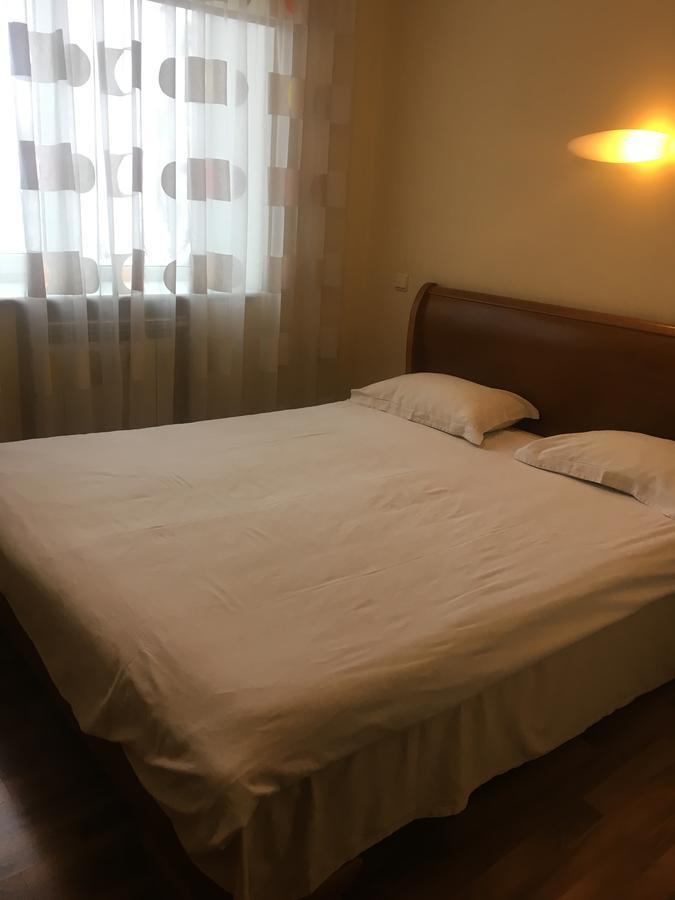 Hotel Service Predslava On Antonovicha Street Kyiv Eksteriør billede
